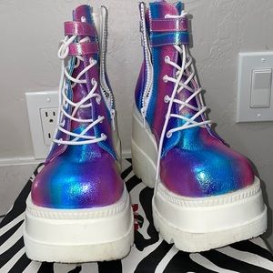 Demonia chunky platform boots